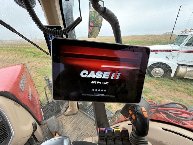 2024 Case IH Magnum 220 AFS Tractor
