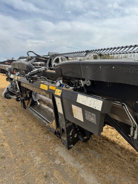 2024 MacDon FD250 Header Combine