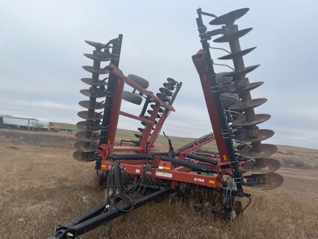 Farm King 8700 Disk