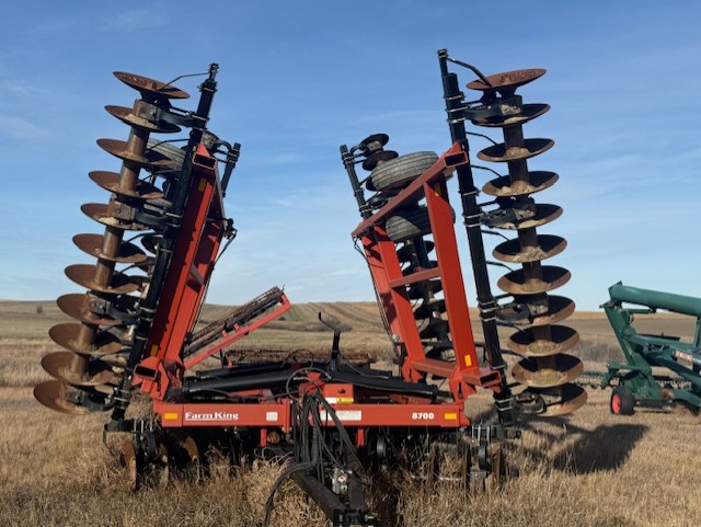 Farm King 8700 Disk