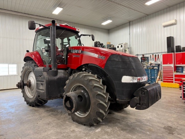 2012 Case IH Magnum 340 Tractor