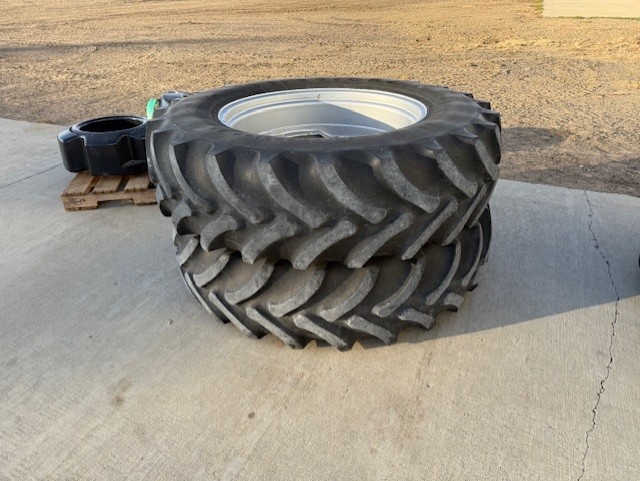 2012 Case IH Magnum 340 Tractor