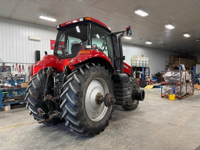 2012 Case IH Magnum 340 Tractor