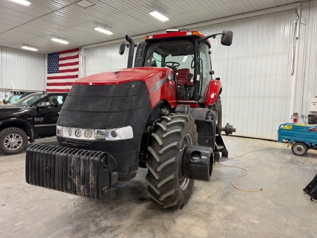 2012 Case IH Magnum 340 Tractor