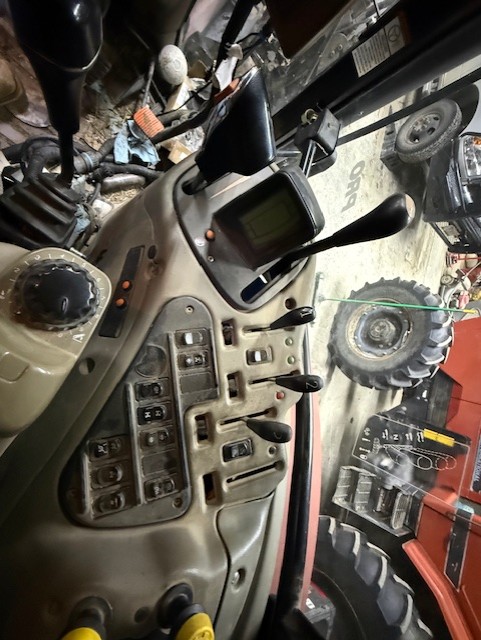 2009 Case IH Maxxum 140 Pro Tractor