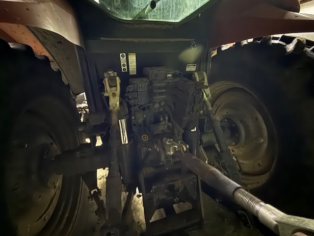 2009 Case IH Maxxum 140 Pro Tractor