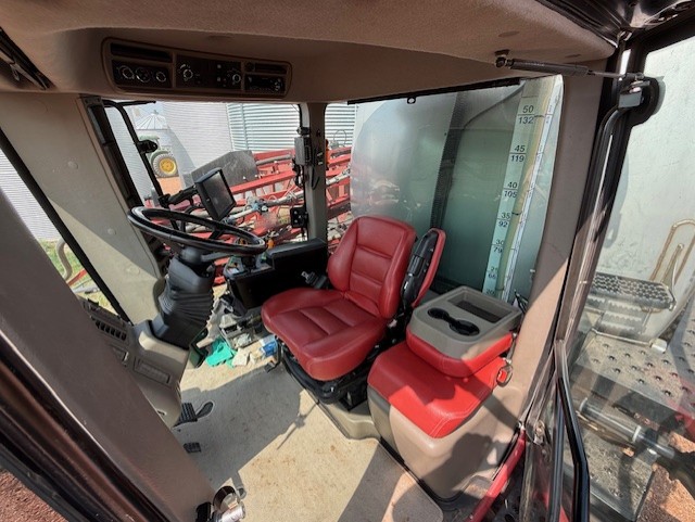 2020 Case IH PAT4440 Sprayer/High Clearance