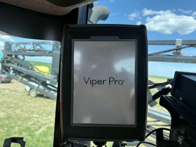 2010 Apache AS1010 Sprayer/High Clearance