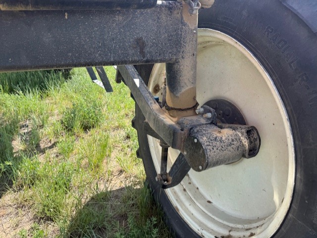 2010 Apache AS1010 Sprayer/High Clearance