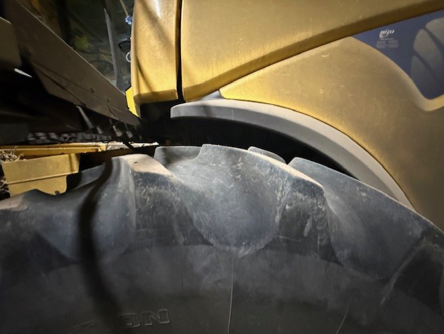 2012 New Holland CX8080 Combine