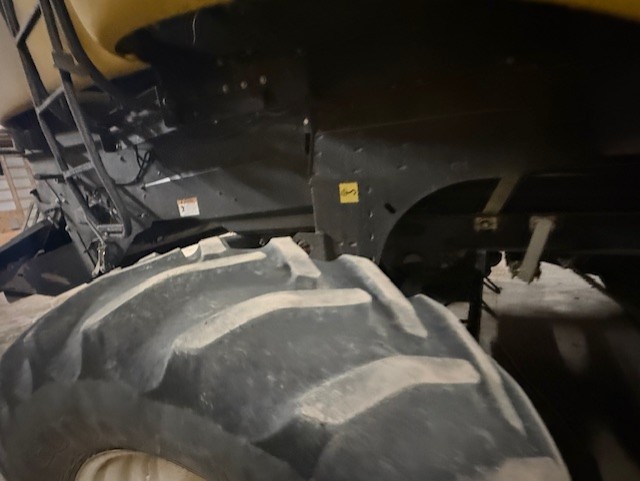 2012 New Holland CX8080 Combine