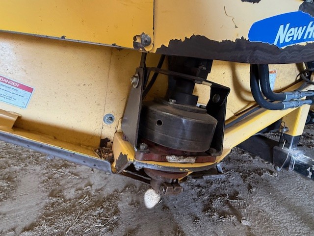 2009 New Holland 94C-40 Header Combine