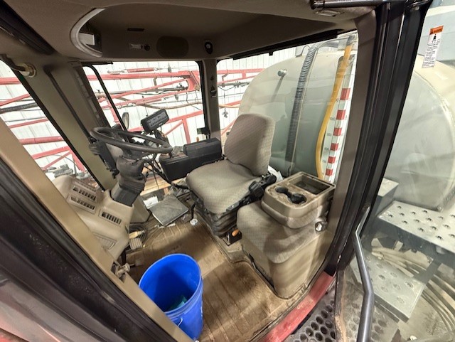 2004 Case IH SPX4410 Sprayer/High Clearance