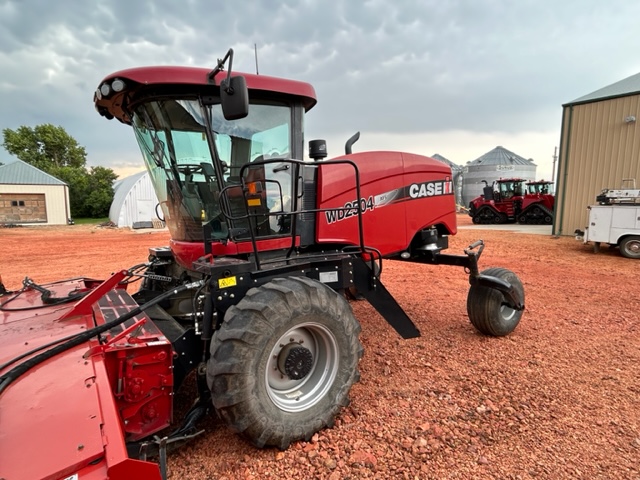 2015 Case IH WD2504 Windrower