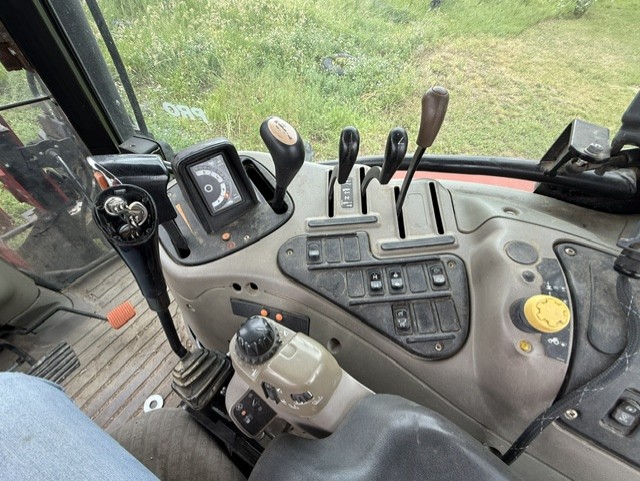 2009 Case IH Maxxum 110 Pro Tractor