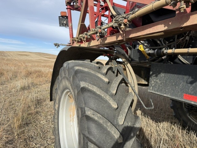 2014 Case IH Patriot 4430 Sprayer/High Clearance