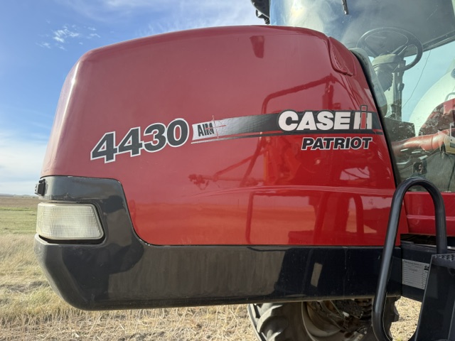 2014 Case IH Patriot 4430 Sprayer/High Clearance