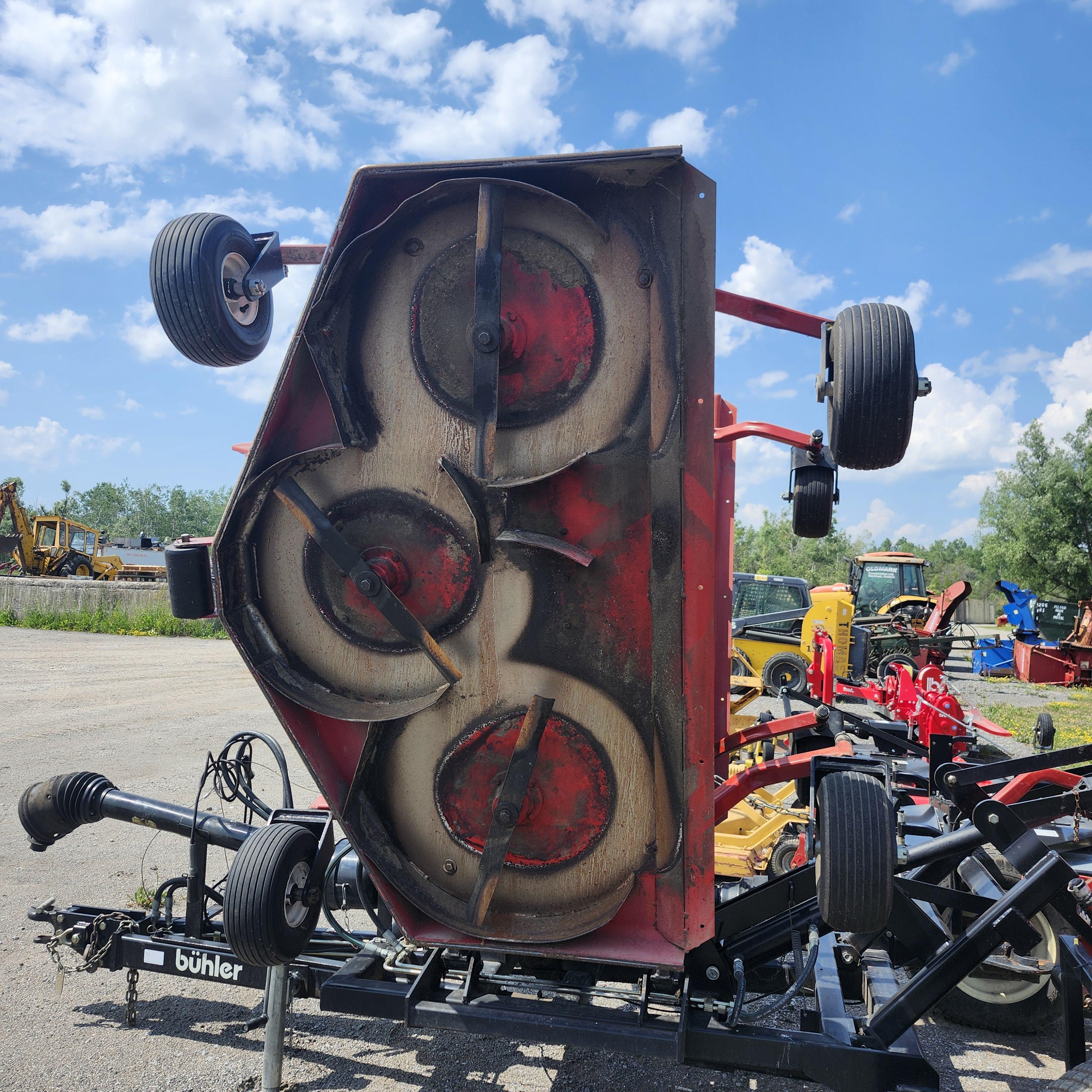 Buhler Farm King TRX16 Mower/Finishing