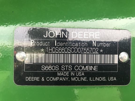 2013 John Deere S660 Combine