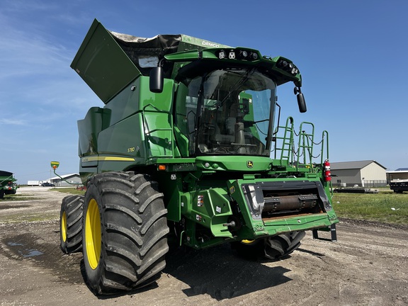 2023 John Deere S780 Combine