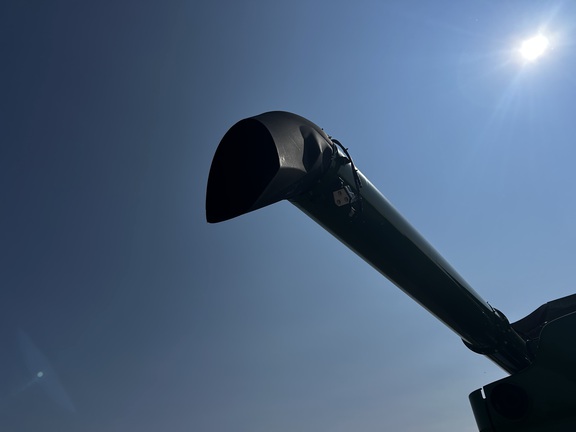 2023 John Deere S780 Combine