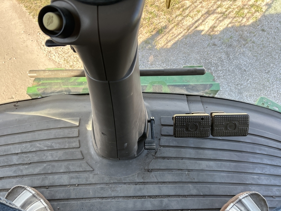 2021 John Deere S780 Combine