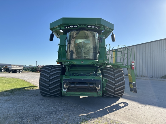 2021 John Deere S780 Combine