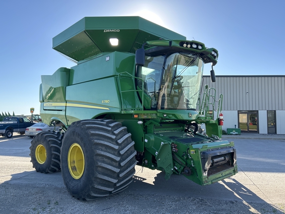 2021 John Deere S780 Combine