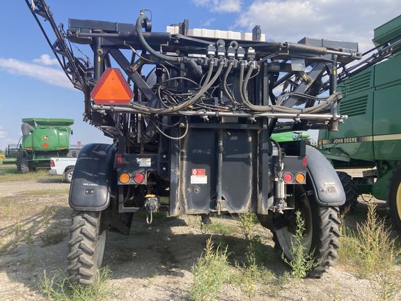 2000 Willmar 8500 Sprayer/High Clearance