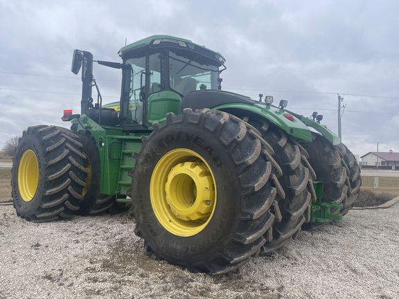 2022 John Deere 9R 640 Tractor 4WD