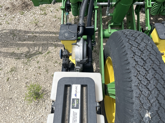 2009 John Deere 1770NT CCS Planter