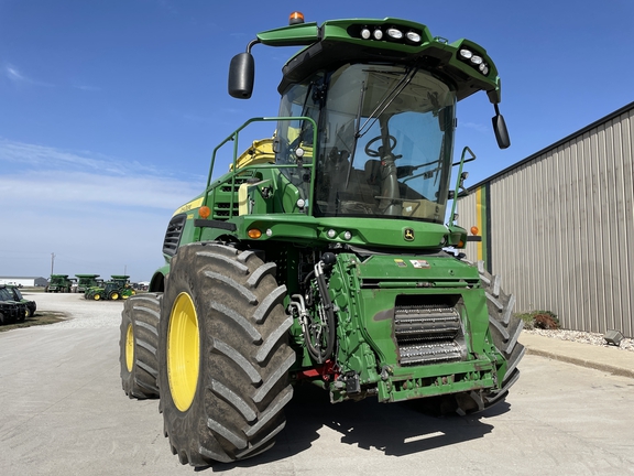 2020 John Deere 9900 Forage Harvester