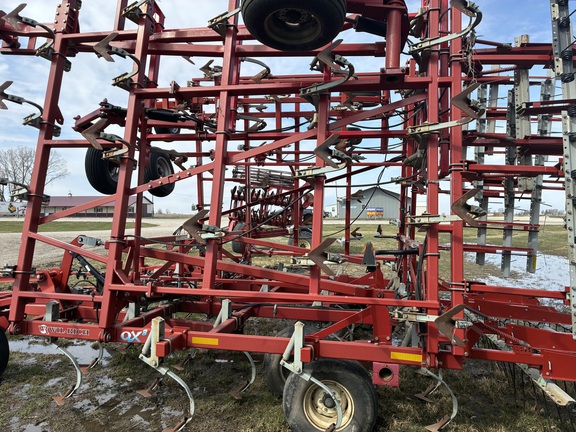 2011 Wil-Rich Quad X2 Field Cultivator