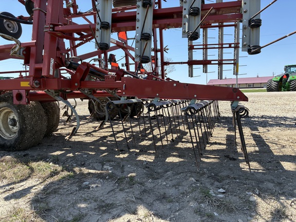2011 Wil-Rich Quad X2 Field Cultivator