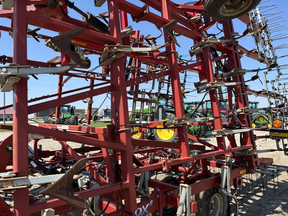 2011 Wil-Rich Quad X2 Field Cultivator
