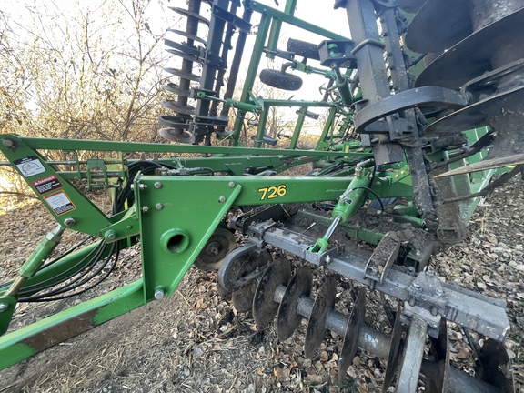 John Deere 726 Mulch Finisher