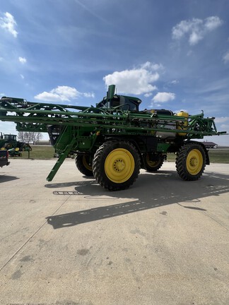 2023 John Deere 612R Sprayer/High Clearance