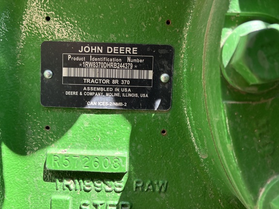 2024 John Deere 8R 370 Tractor
