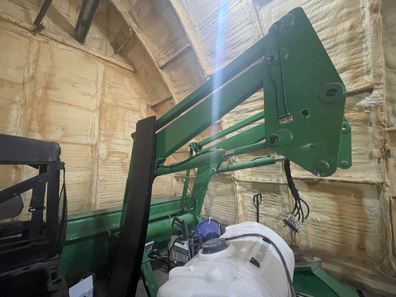 2011 John Deere H480 Loader