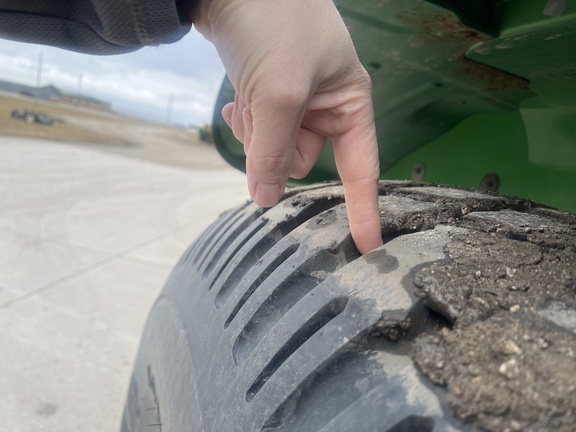 2012 John Deere 5083E Tractor