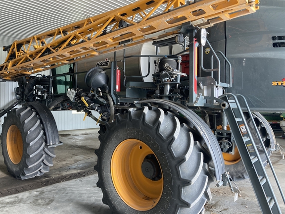 2021 Hagie STS16 Sprayer/High Clearance