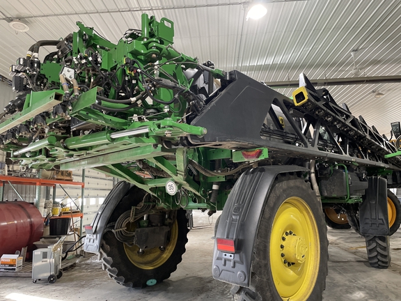 2024 John Deere 616R Sprayer/High Clearance