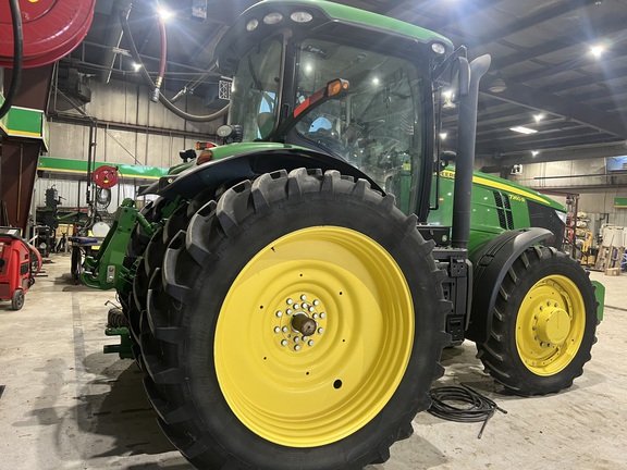 2013 John Deere 7260R Tractor