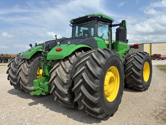 2024 John Deere 9R 590 Tractor 4WD