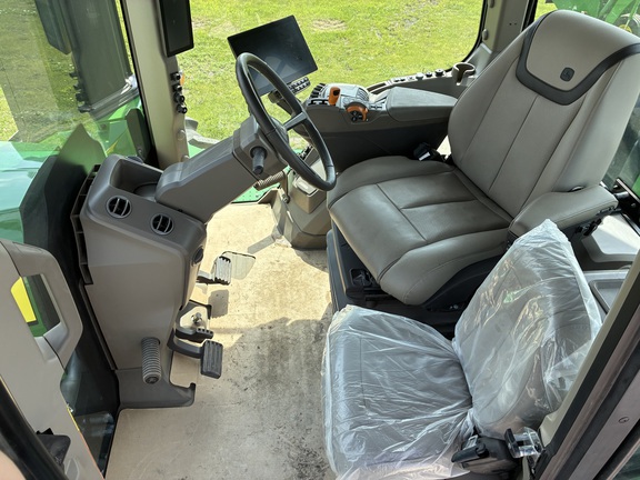 2024 John Deere 9R 590 Tractor 4WD