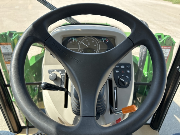 2024 John Deere 4066R Tractor Compact