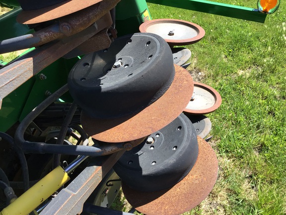 2016 John Deere 1990 Air Seeder