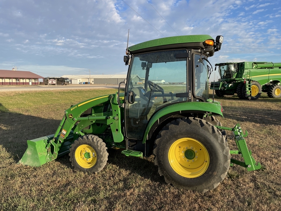 2024 John Deere 3046R Tractor Compact