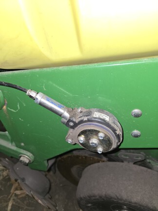 2009 John Deere 1760 Planter