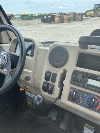 2021 John Deere XUV 835R ATV